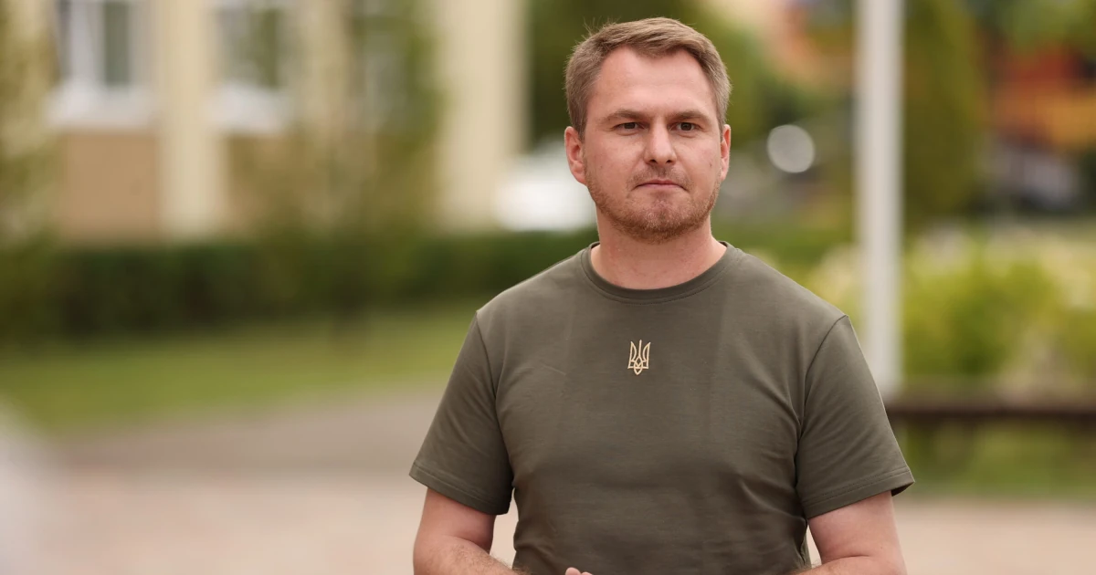 Хроніка звільнення Кравченка: від розслідування «Карфаген» до указу №932/2026