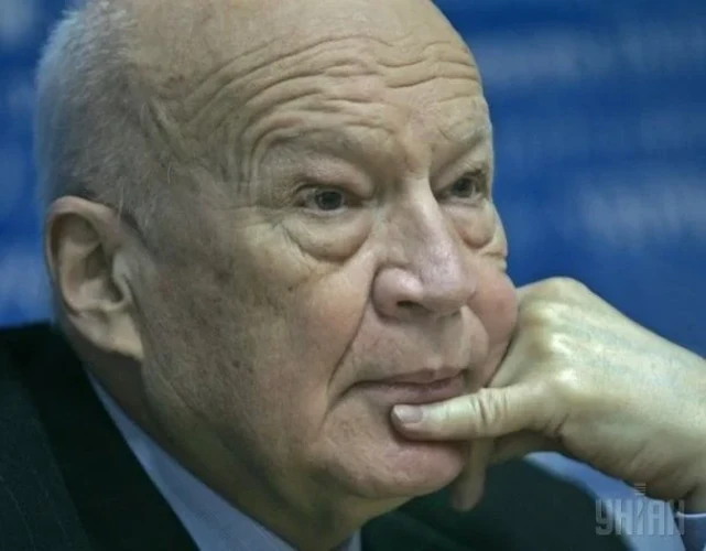 Удар по будівлі НАН України: постраждав колишній секретар РНБО Горбулін