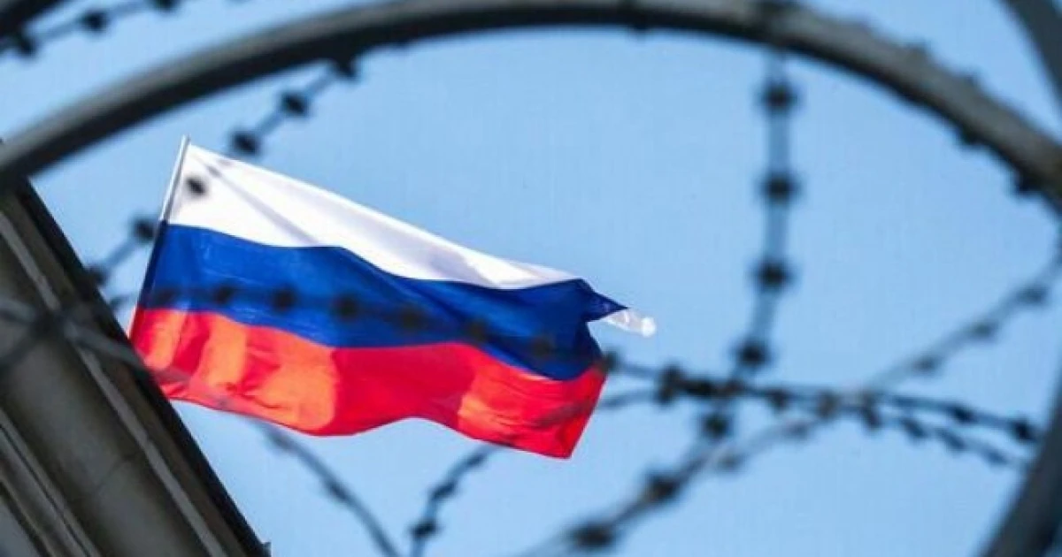 Японія посилила тиск на РФ: нові обмеження торкнуться посередників і тіньового флоту