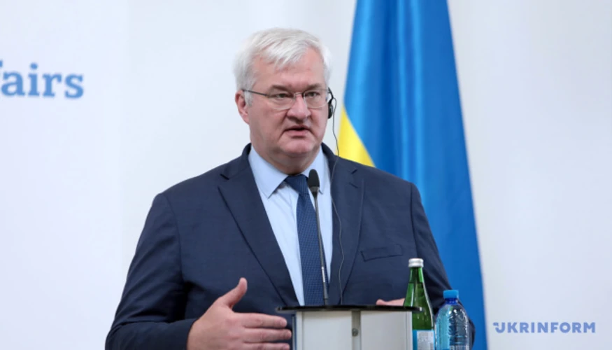 Сибіга закликав посилити санкції після нічного удару РФ по енергетиці