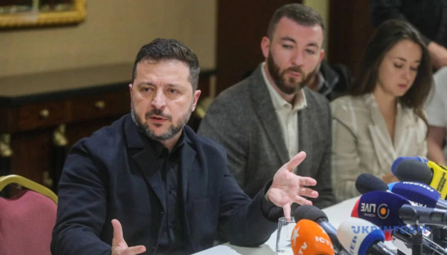 Хронологія заяви 4 жовтня: 4 млрд дефіциту, пошук 3 млрд і план на 12 млрд